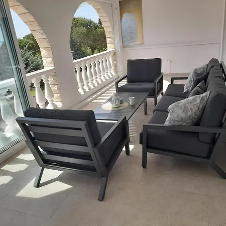 Apartment Megy